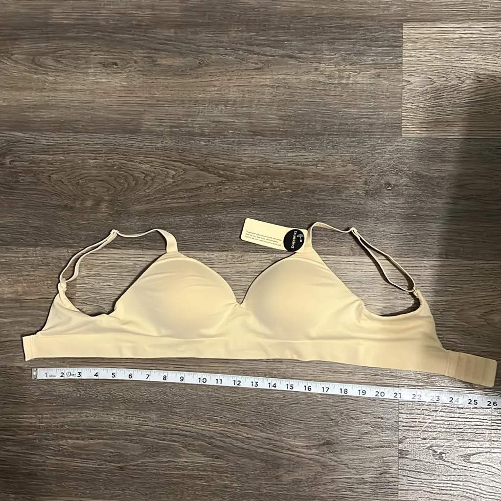 Truekind Supportive Comfort Wireless Padded Shaping Beige Bra NWT Small Tan - Image 8