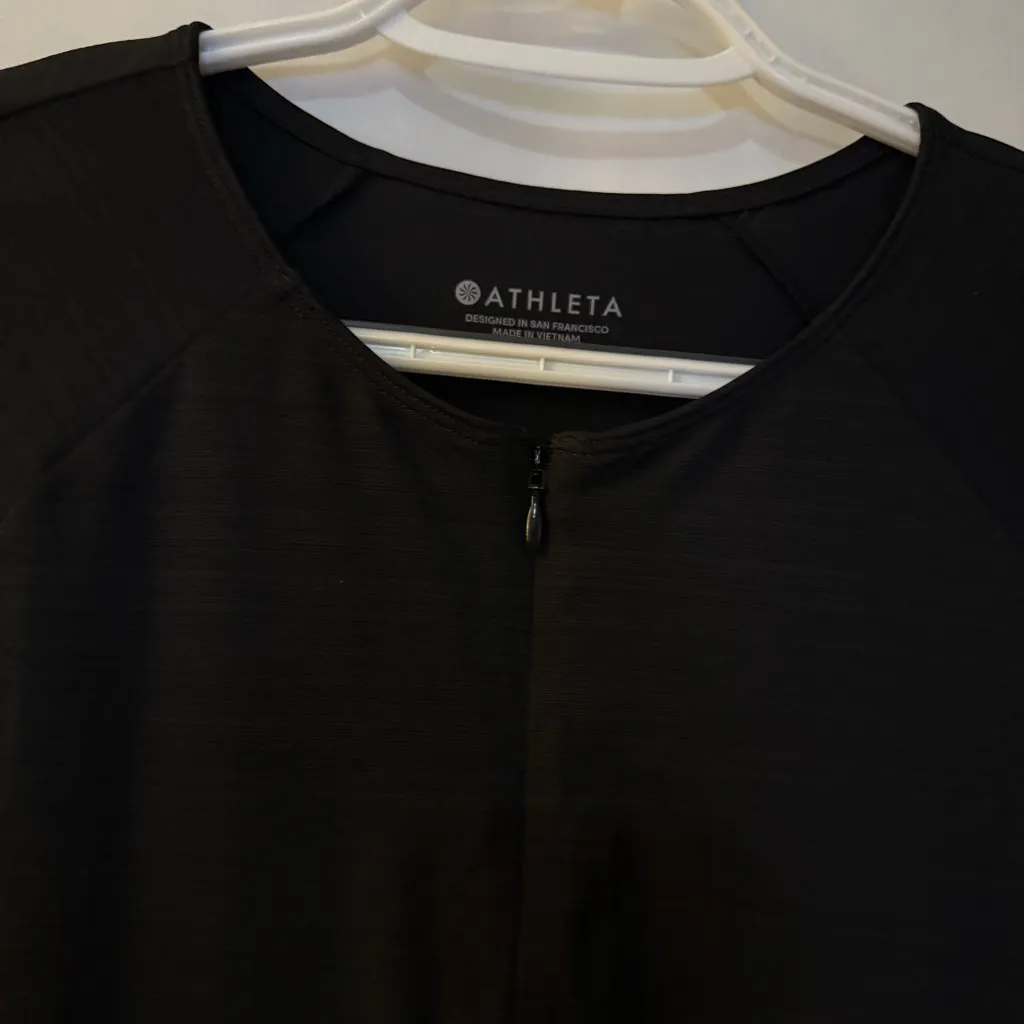 ATHLETA Black Pacifica Wrap Front Athletic Outdoor UPF 50 Top Size S - Image 6