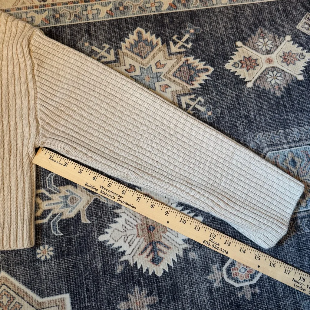 H&M Ribbed Mockneck Cropped Beige Thick Sweater Women’s Size Medium - Image 9