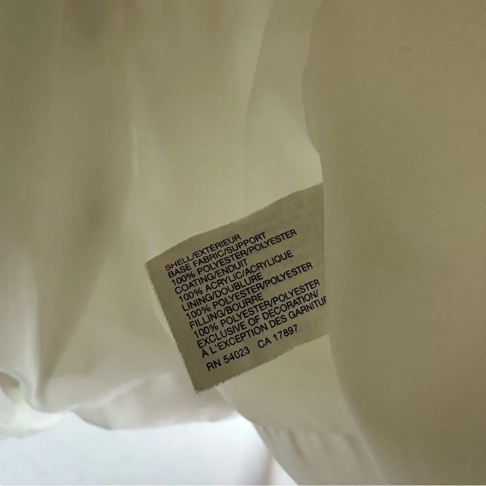 Gap Sleeveless Puffer Vest Jacket Button Zipper Women’s Medium White - Image 10