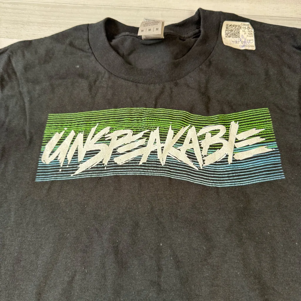 Gildan Unspeakable Graphic Long-Sleeve T-Shirt - Image 5