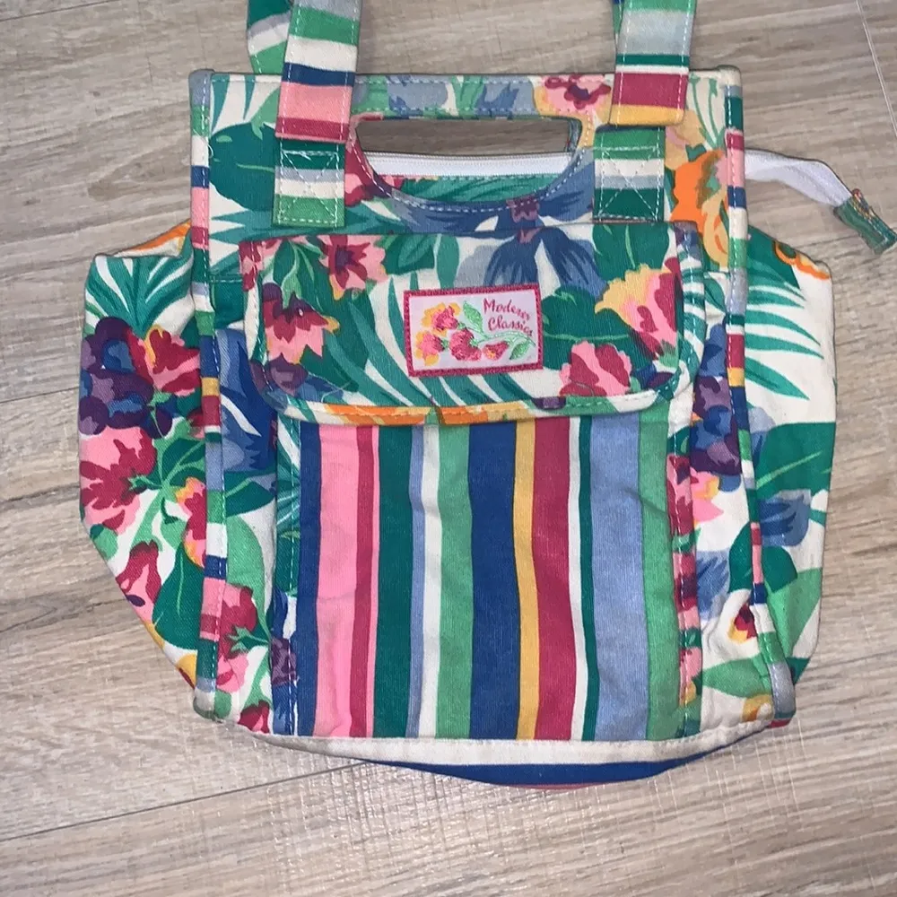 Modern Classics colorful floral baby bottle bag Pink - Image 2