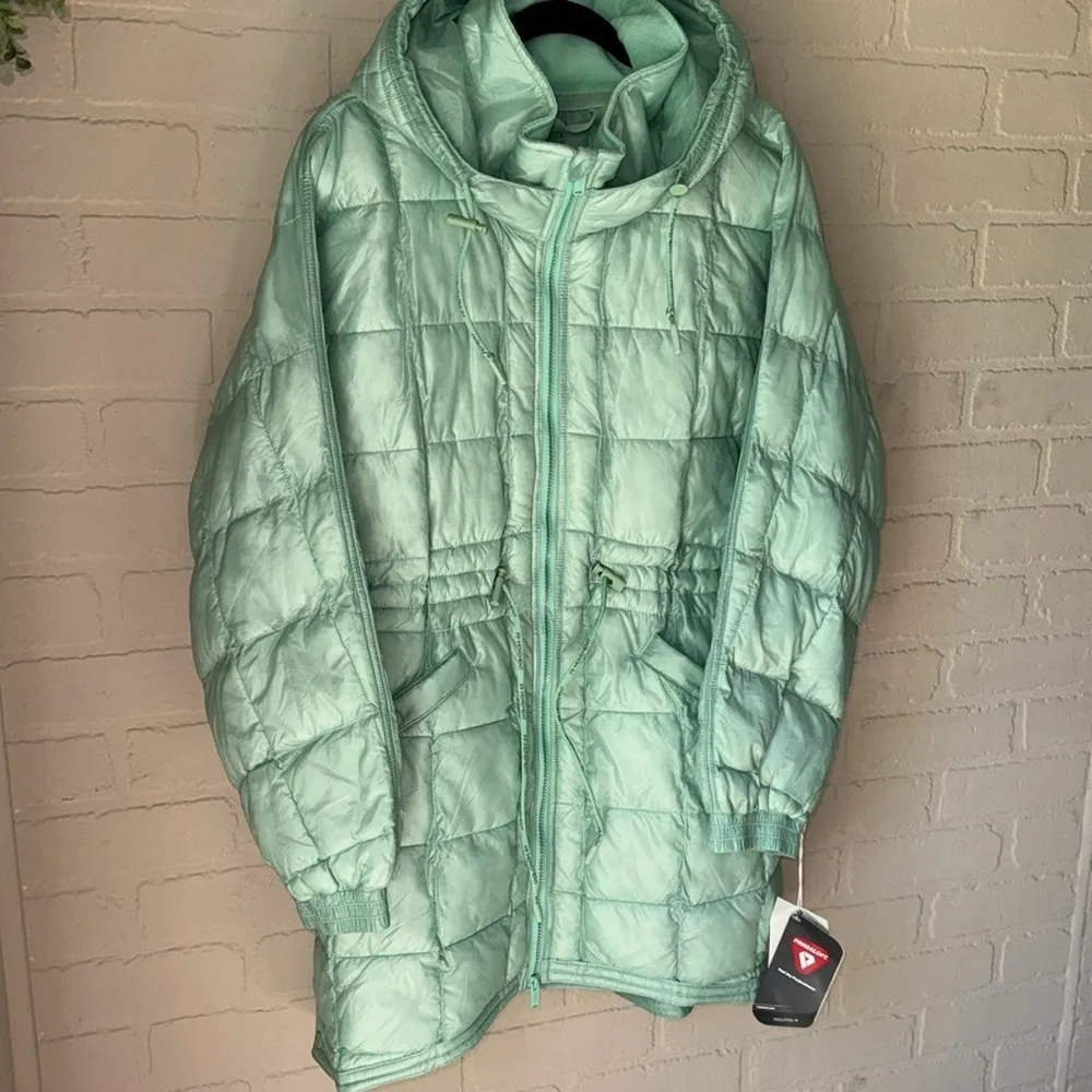Free People coat Patricia poncho hoodie snap jacket sides NWT small green mist - Image 3