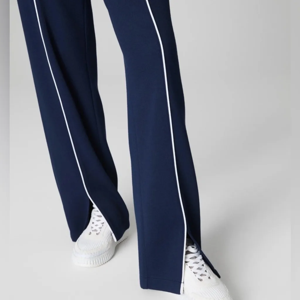 SPANX Navy Wide Leg Pants with White Accents - Image 3