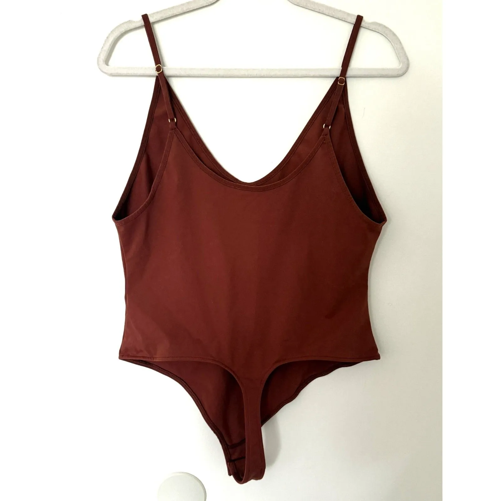 Free People Cappuccino Scoopneck Seamless Stretch Bodysuit Minimalist Layer Sz L - Image 3