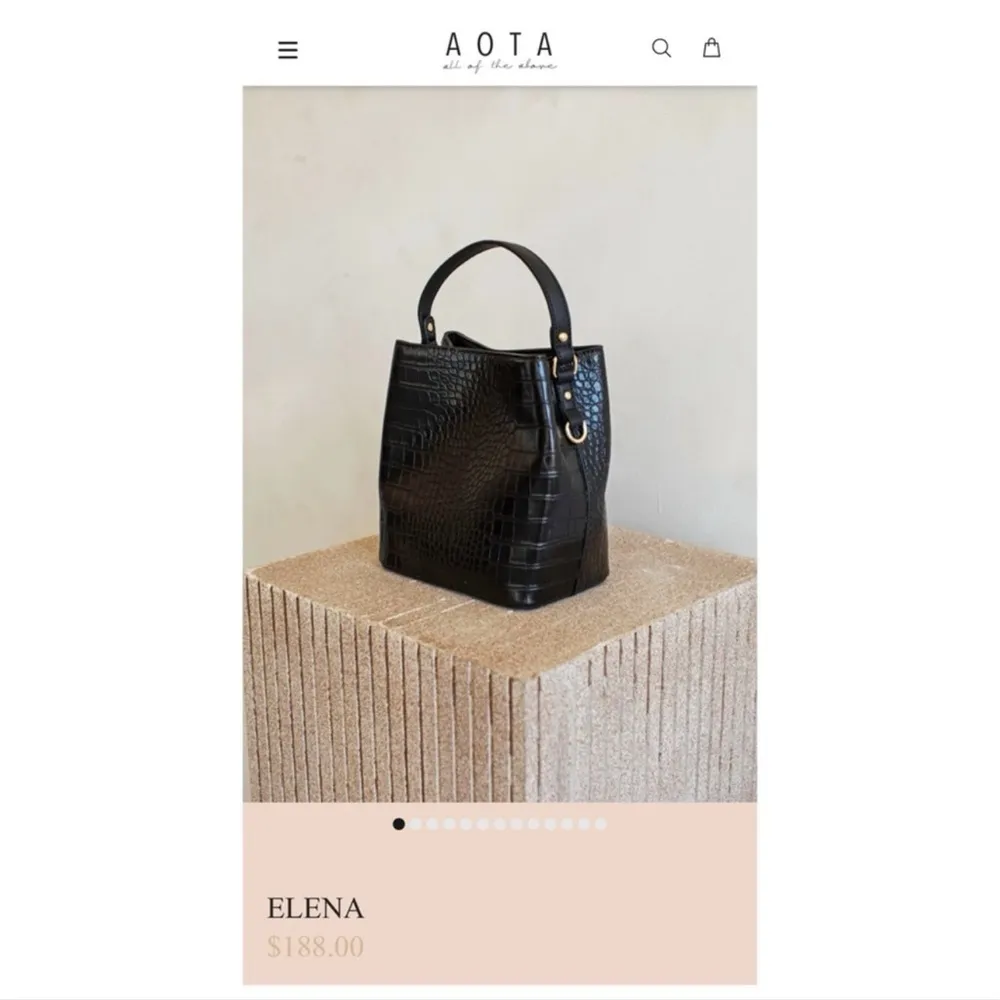 NWT AOTA Elena Crossbody Bucket Bag in Black Croc Vegan Leather - Image 3