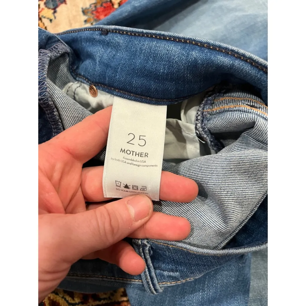 MOTHER Dazzler Straight Leg Ankle Jeans in Birds Of Paradise
Size 25 Blue - Image 8