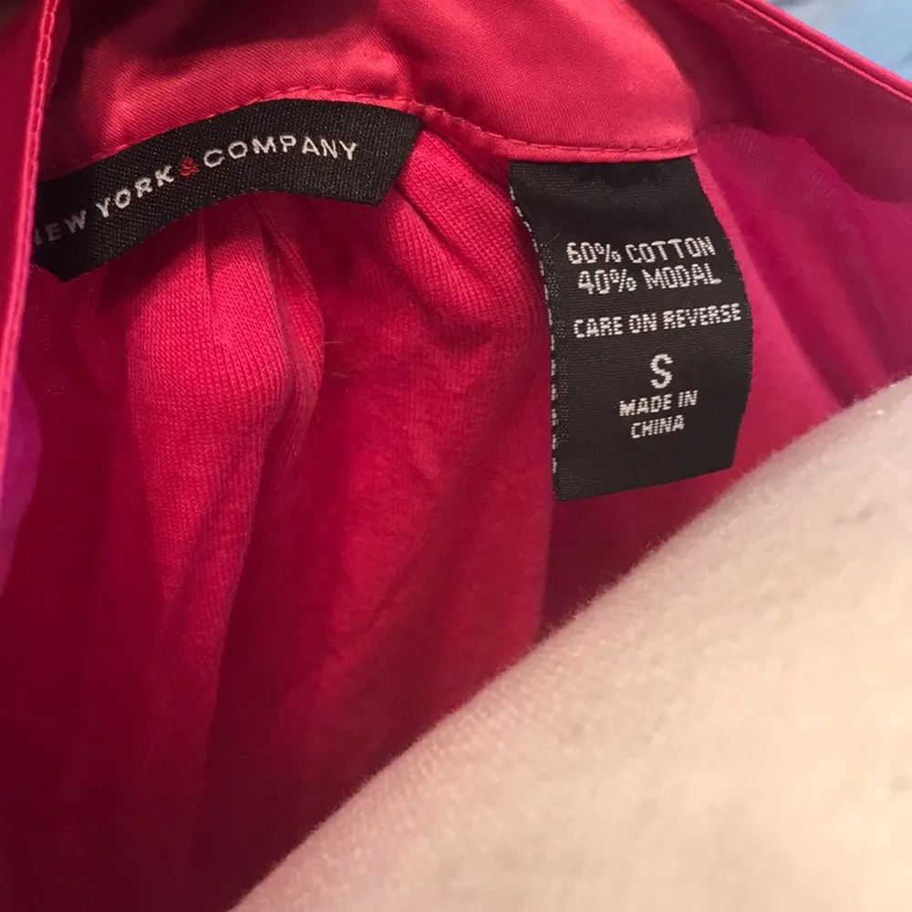 New York & Company NWOT tank top with silk bow Pink - Image 4