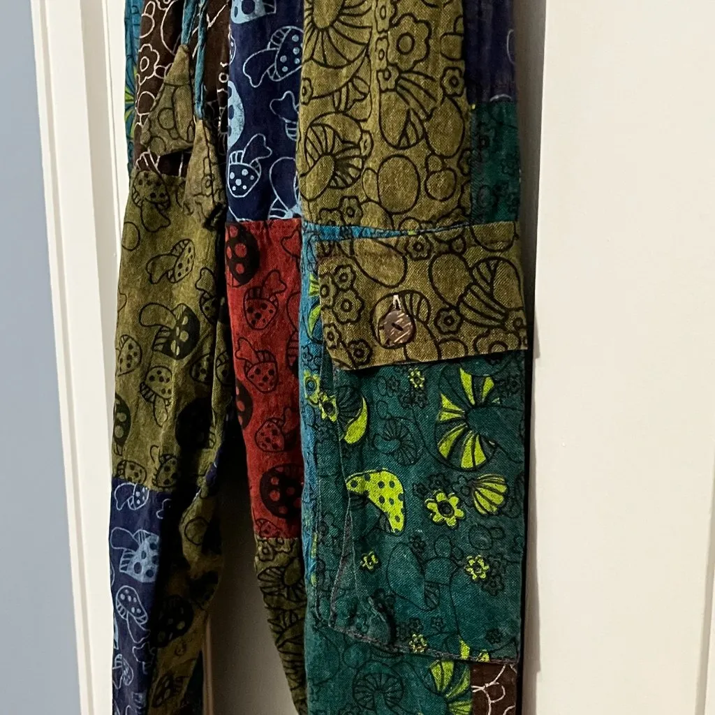 Pull on mushroom patchwork multicolor joggers size medium 100% cotton boho Blue - Image 6