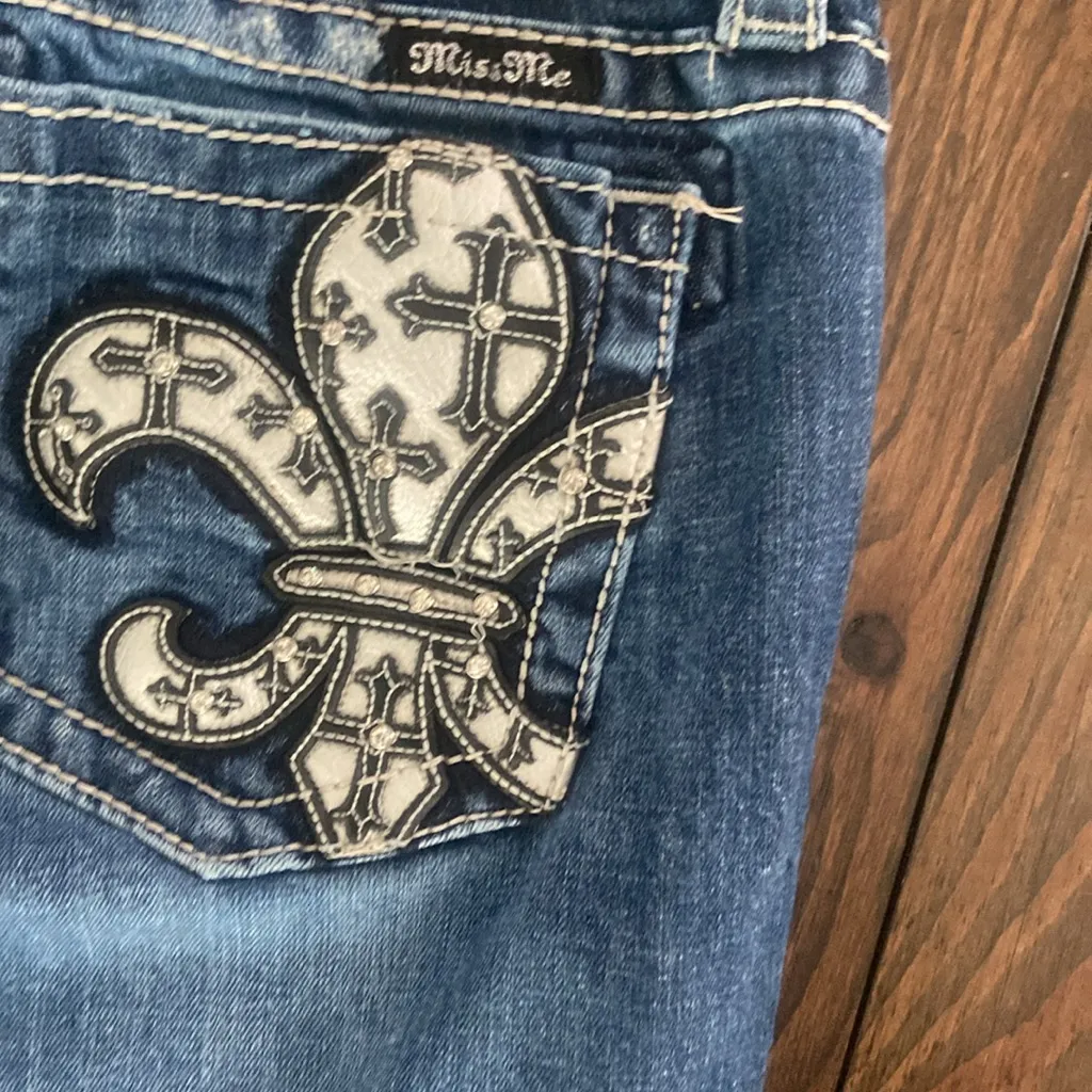 Miss Me signature Blue Skinny Jeans with Classic Style Size 31 - Image 5