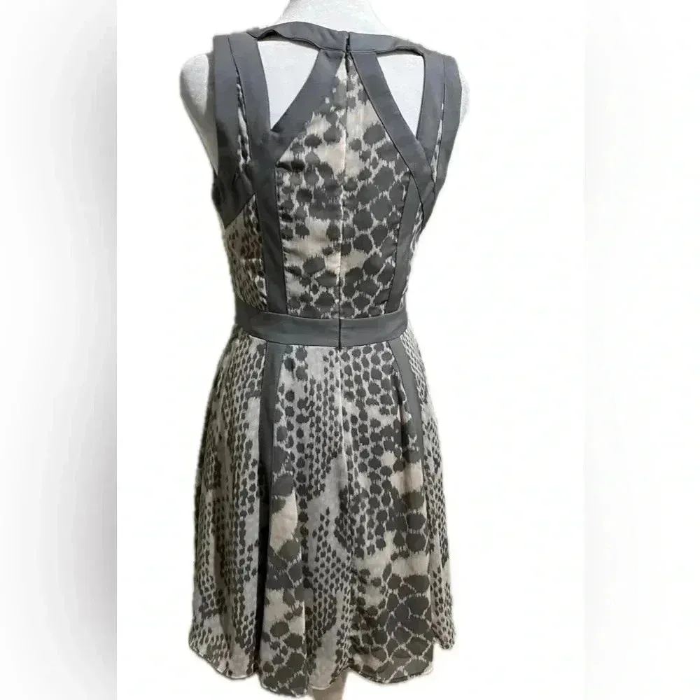 Banana Republic gray animal print sleeveless dress 0P - Image 6