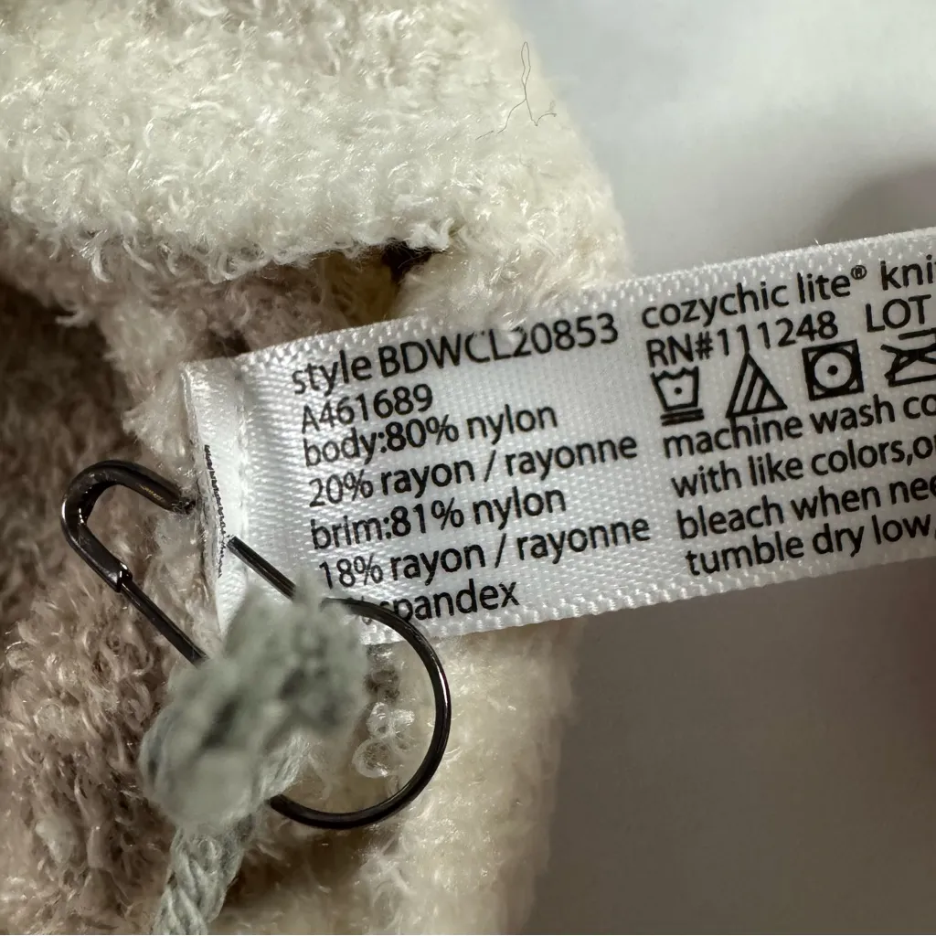 NWT Barefoot Dreams CozyChic Lite Confetti Beanie Cream Taupe Luxury Giftable - Image 3