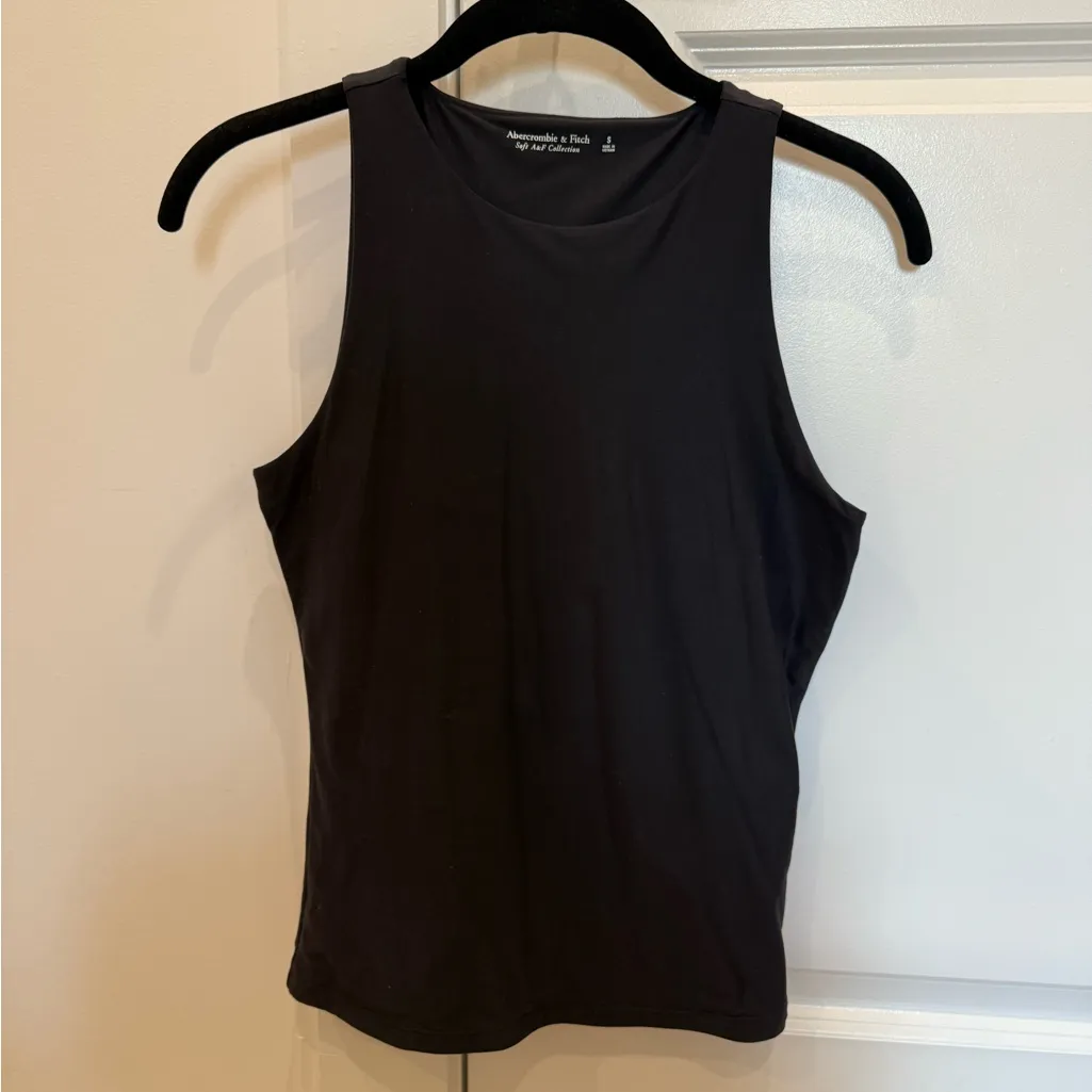 Abercrombie & Fitch Black Soft Collection Top - Image 2