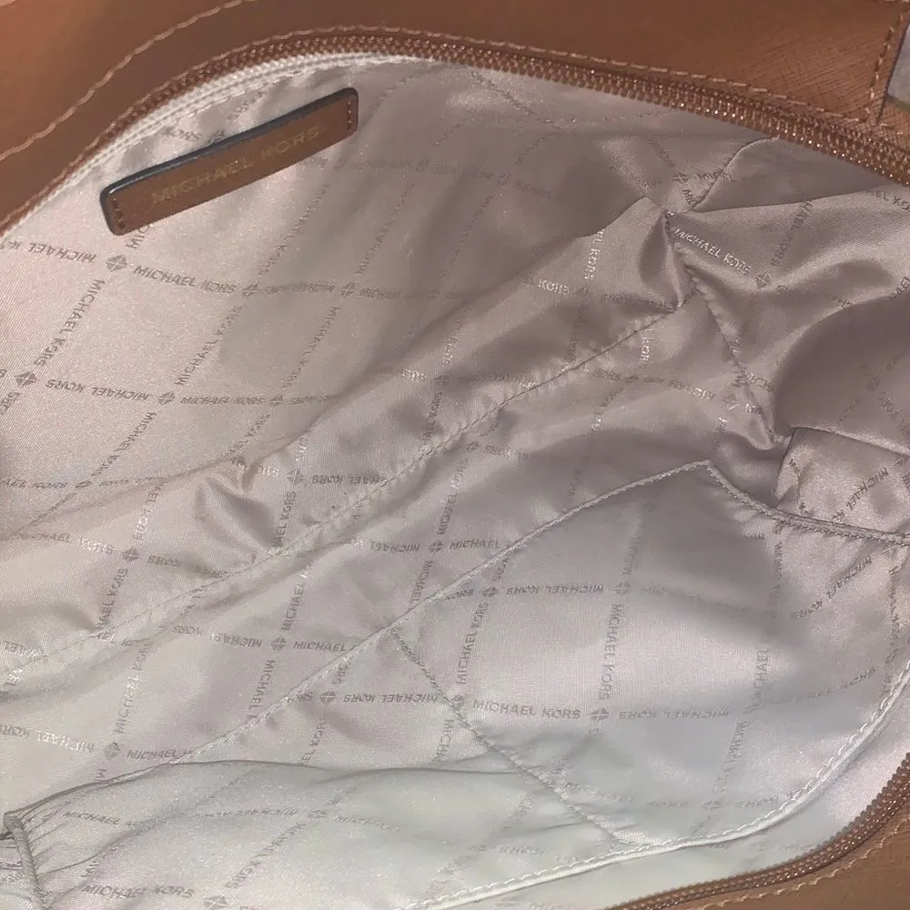 Michael Kors Jet Set Travel Large Signature Shoulder Tote Bag - Image 3