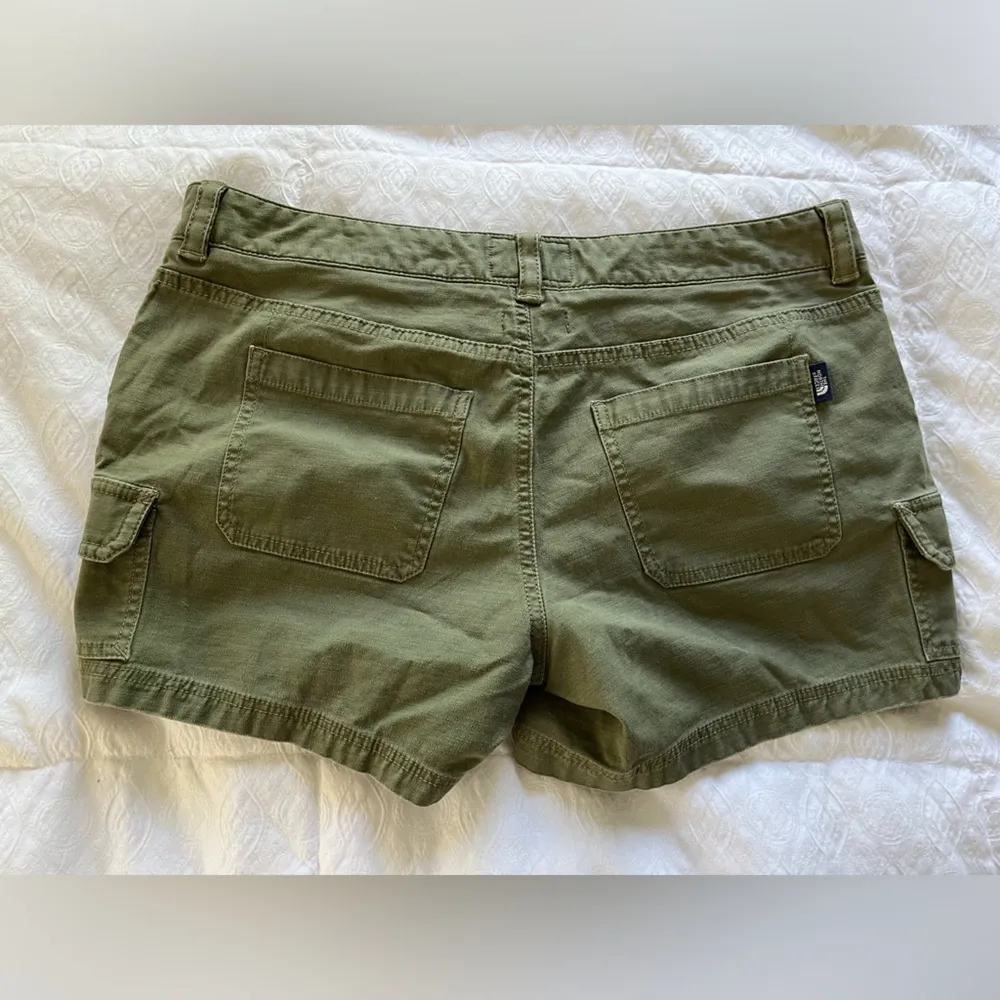 Green The Noeth Face Day hike shorts - Image 6