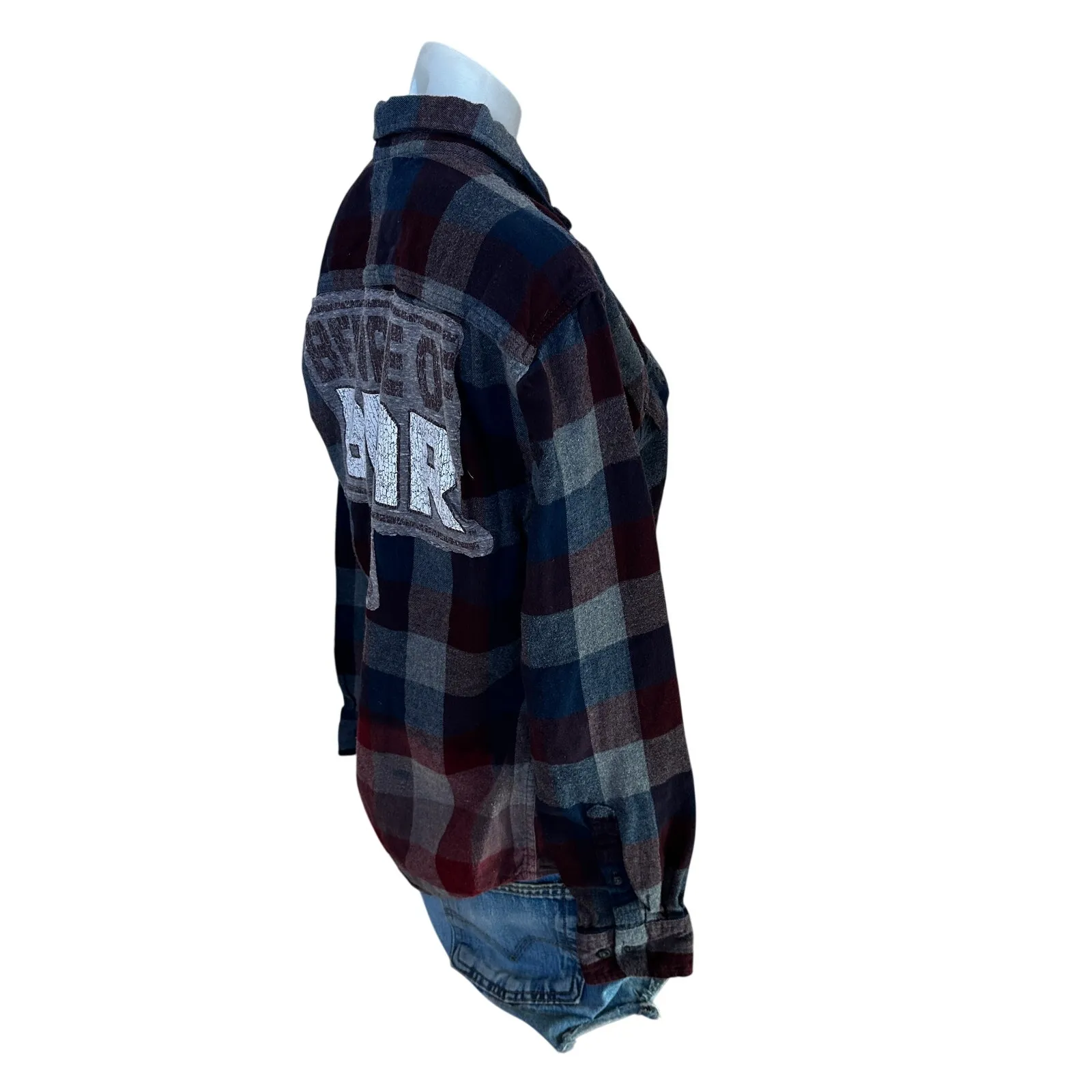 University of Montana Grizzlies Plaid Flannel Shirt SMALL Oversize Griz Football Red - Image 3