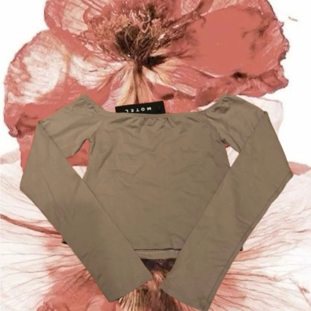 Tan white floral graphic off the shoulder long sleeve top - Motel Rocks - Image 2