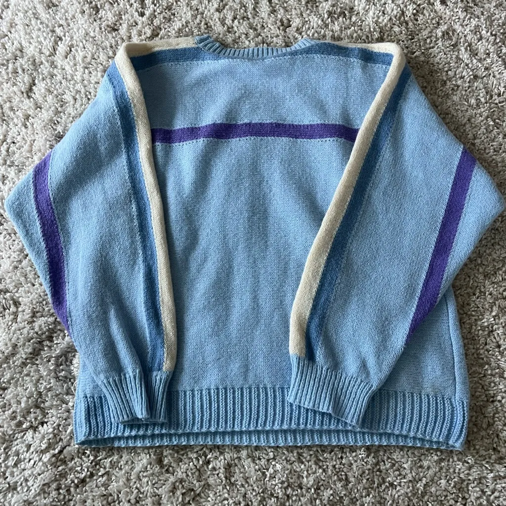 Cozy, Like New, Blue Sweater - Image 5