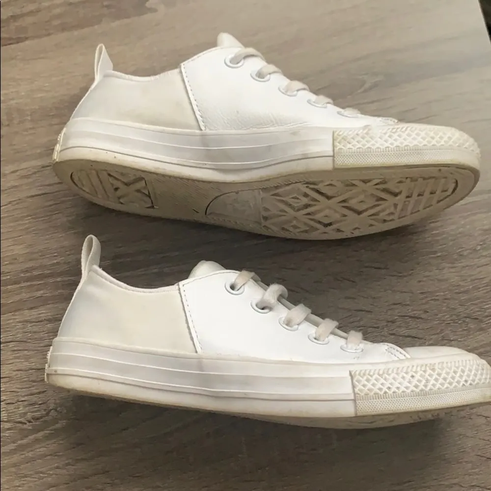 Converse | White Leather Chuck Taylor All Star 5.5 - Image 3