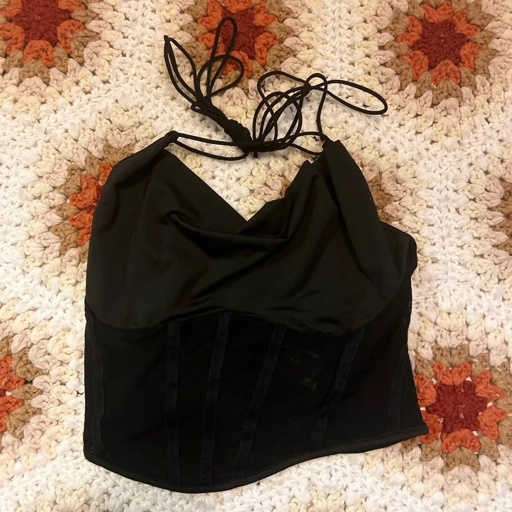 NWT Mesh Lace Up Back Corset Top in Black - Image 2