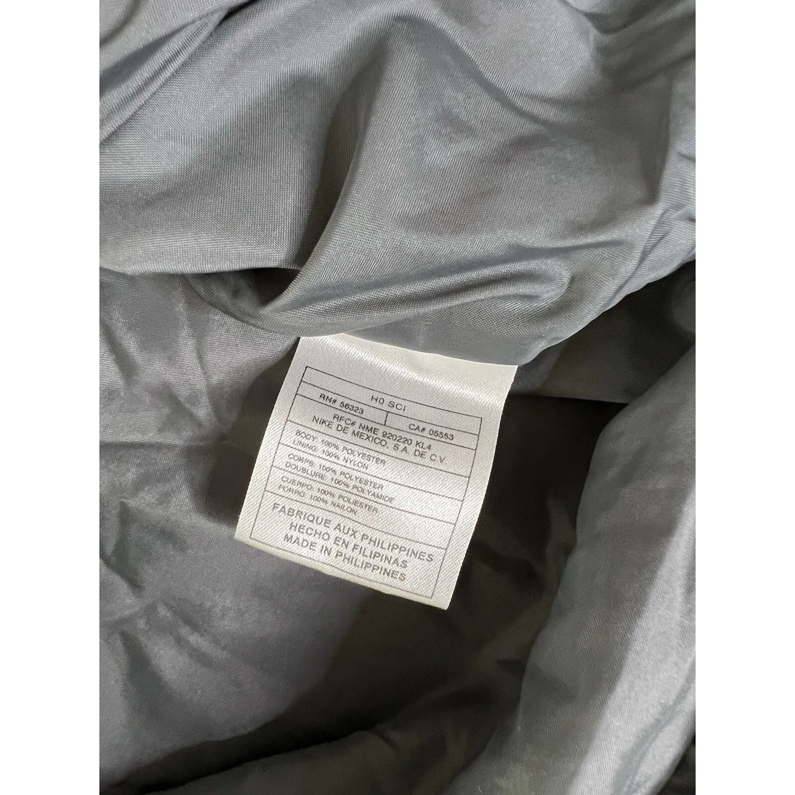 Nike Women's Gray ‎ Ski Snowsuit Size M - Image 7