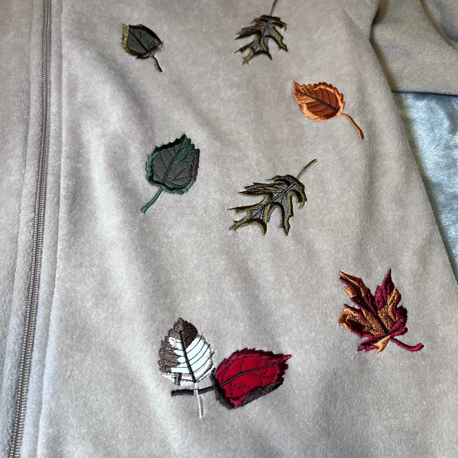 Nick & Sarah Zip Up Fleece Jacket Womens 1X Plus Size Beige Embroidered Leaves Tan - Image 10