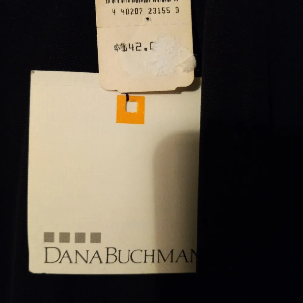 Dana Buchanan 14 Silk Pencil Skirt in Black - Funeral - Image 12