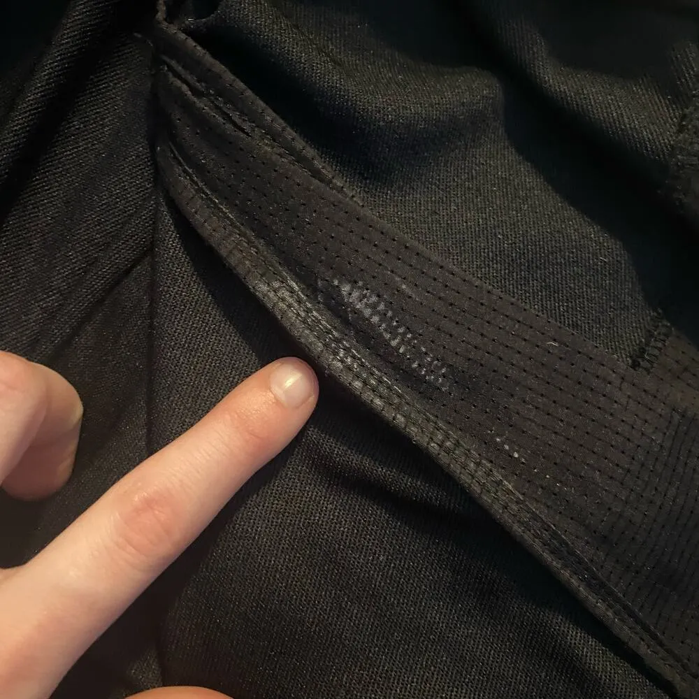 Betabrand Top Medium Black Turtleneck Stretch Gold Side Zip Detail Thumbholes - Image 5