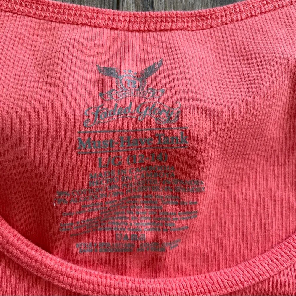 Vintage 2000s coral tank - Image 7