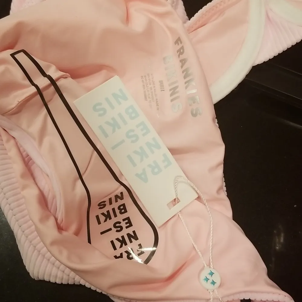 💕FRANKIE'S BIKINIS💕 Anna Ribbed Top (M) + Shea Ribbed Bottom (S) Love Pink NWT - Image 10