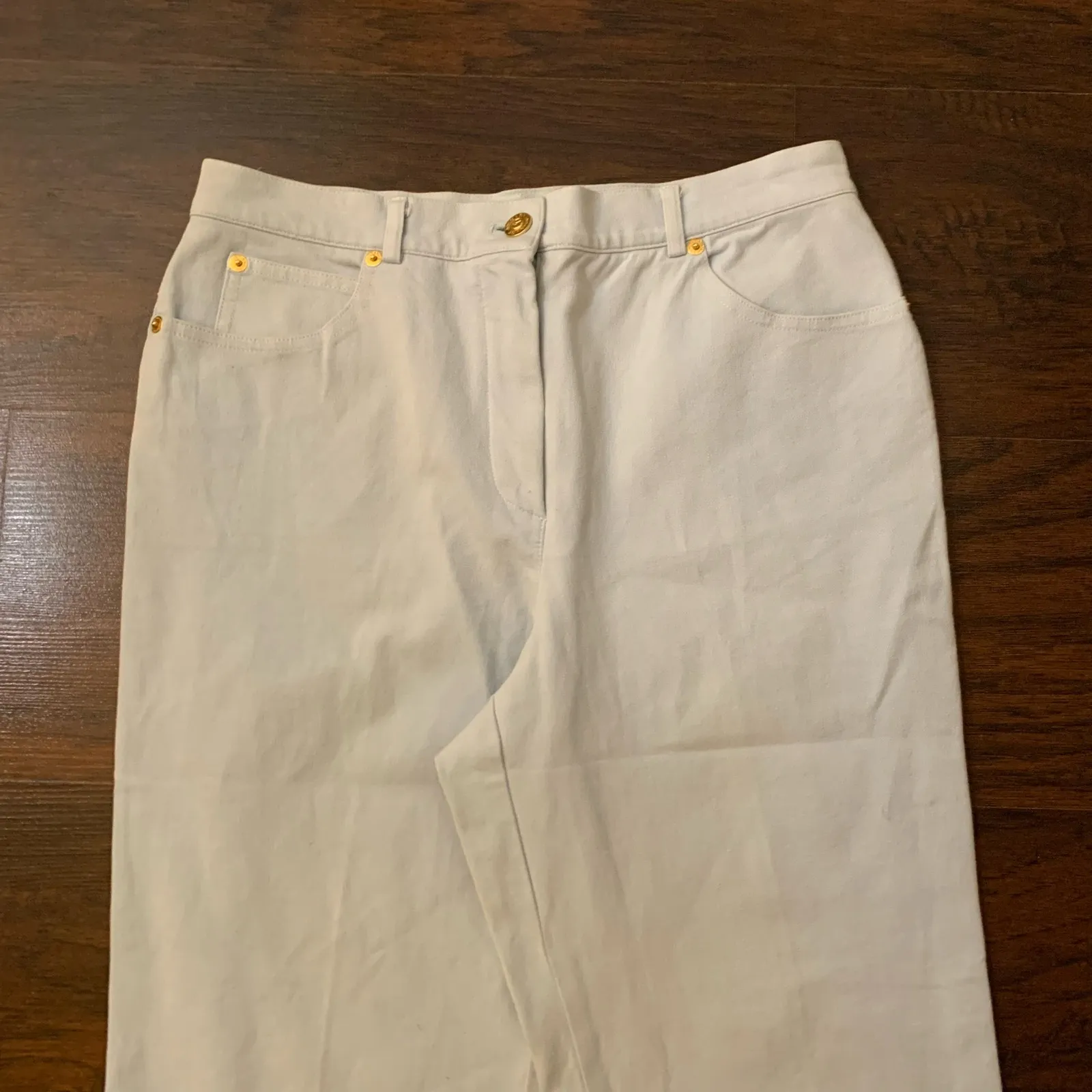 St. John Sport light blue crop denim pants size 8 - Image 3