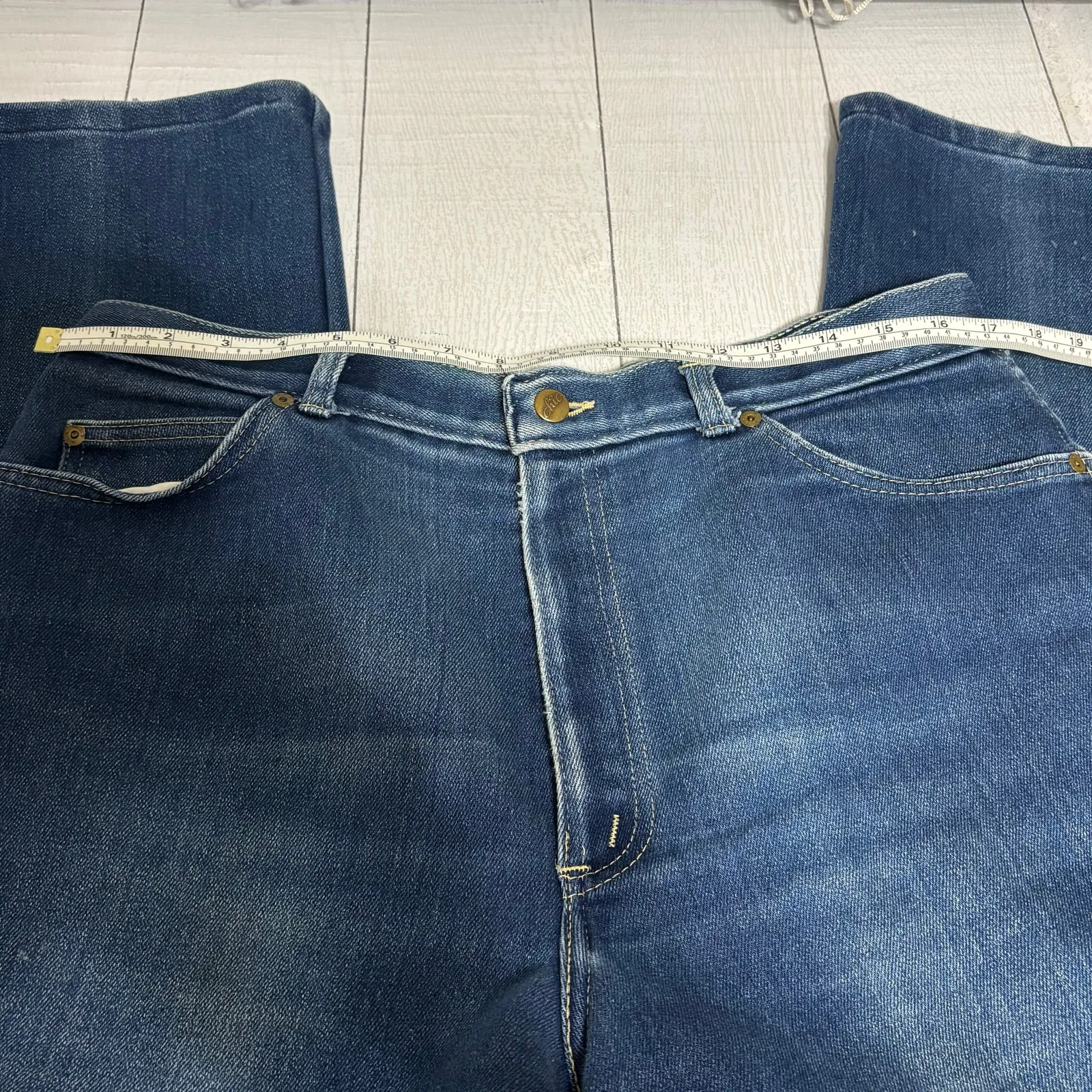 Vintage Chic Jeans Waist 36 Short Length Retro Estimating 18 Blue - Image 8