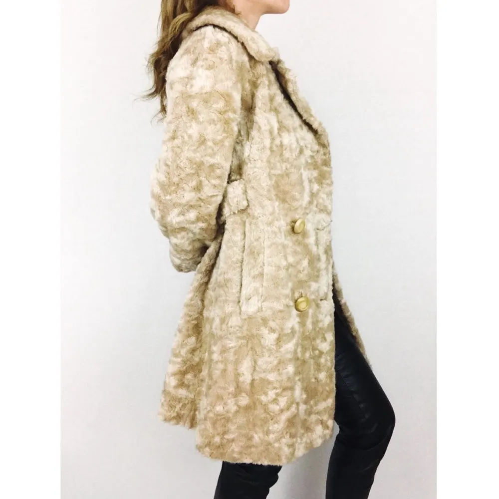 Vintage ‘60’s Genuine Fur Coat | Size S - Image 2