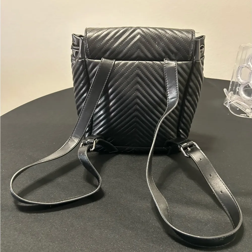 MC Jagger Black Quilted Backpack NEW - Image 2