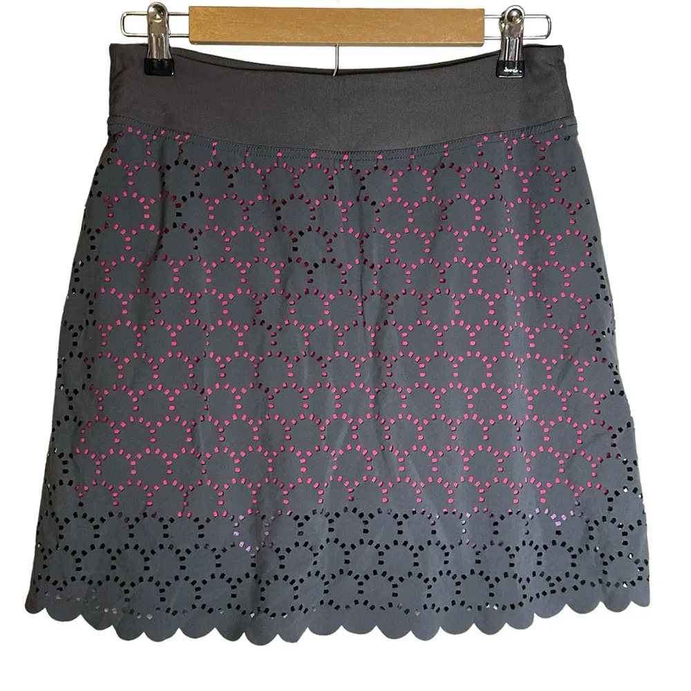 Title Nine Nimblene Illusion Skort Gray Pink Laser Cut TN-150977 Size Small - Image 5