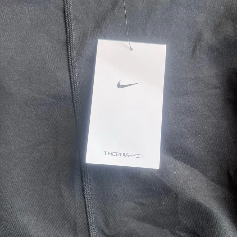 Nike Therma-Fit Long Sleeve Women's Black Top Size XS SKU#B2482 - Image 7