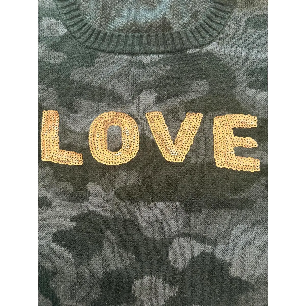 Skinnygirl Jeans Camouflage Knit Sweater with 'LOVE' Sequins Green Size XL - Image 3