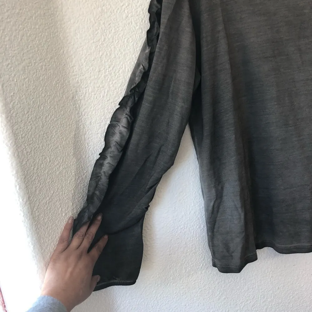 DANTELLE sz medium - Image 4