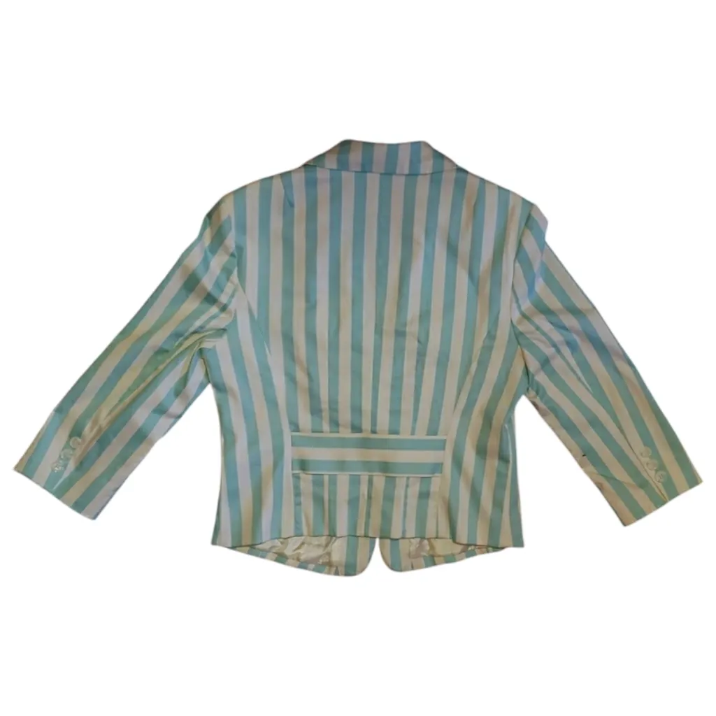 Forever 21 striped mint green & white blazer size medium - Image 10
