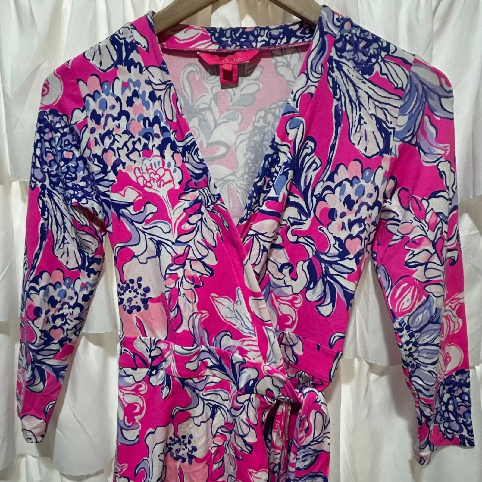 Lilly Pulitzer Karlie Wrap Romper Pink Blue Floral Print Tie Waist Womens Sz XXS - Image 6