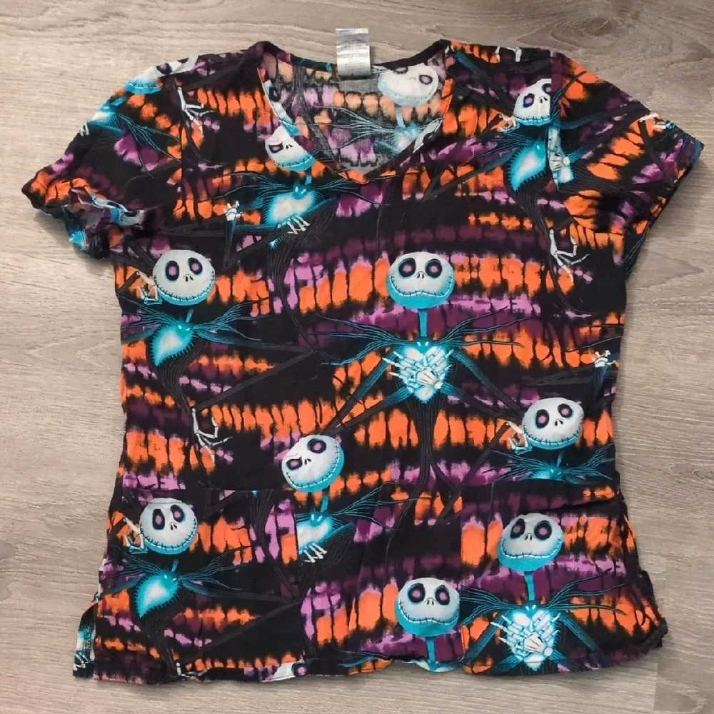 Disney Nightmare Before Christmas Scrub Top Size Medium - Image 2