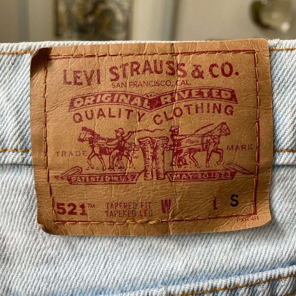 Levi’s Vintage 90s 521 Tapered Fit Jeans 16 Short - Image 4