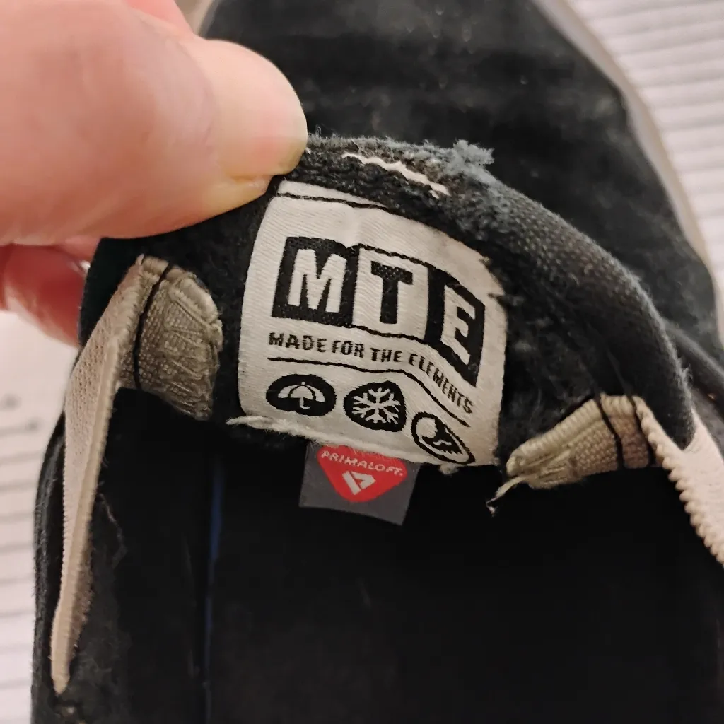 Vans Black and Tan Slip-On Shoes - Image 8