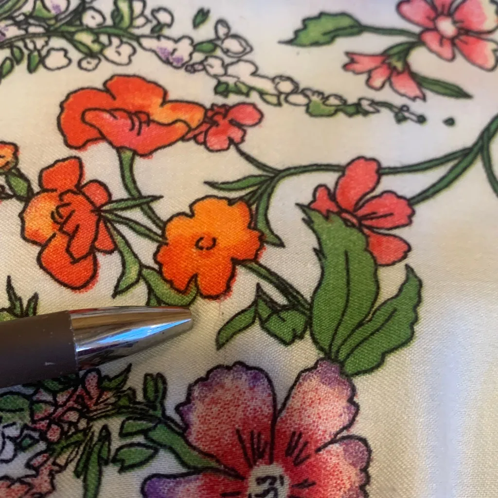 Nine Britton Y2K Style Floral Gray and Baby Blue Women's Small Blouson Top - Image 6