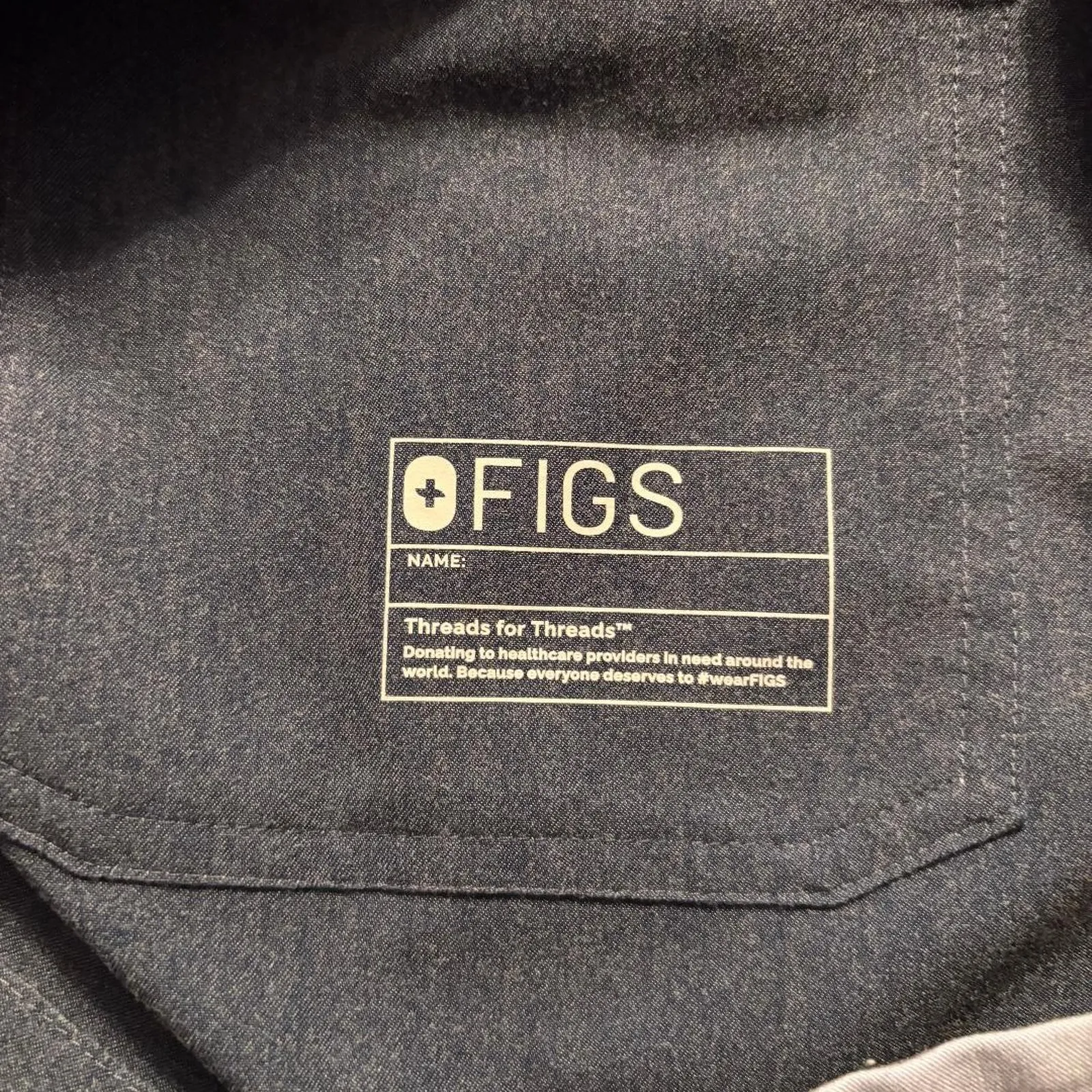 Figs Reversible Scrub Top Grey Women's Size XL Snap closure at Neck Healthcare - Image 7