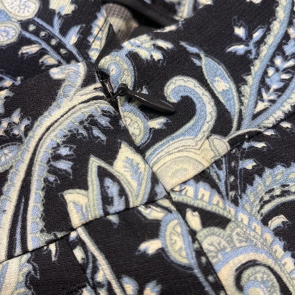 Ann Taylor Navy Dress Pants w/ Pockets Size 6 GUC #2360 - Image 5