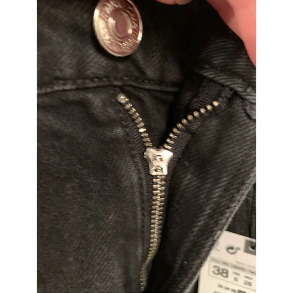 Zara black shorts ripped zipper handle broken size 36/6 - Image 5