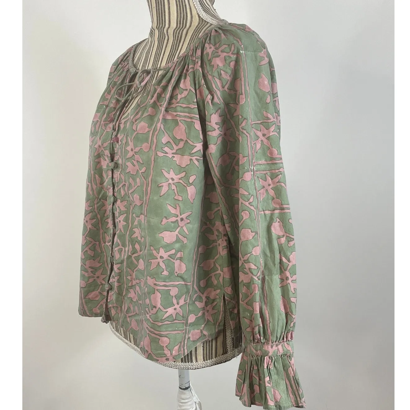 Cleobella Geen Pink Whitley Ruffle Sleeve Button Front Top Size Small - Image 6