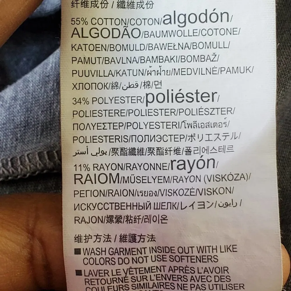 Under Armour Gray Heat Gear Loose Tee Size YXL - Image 11