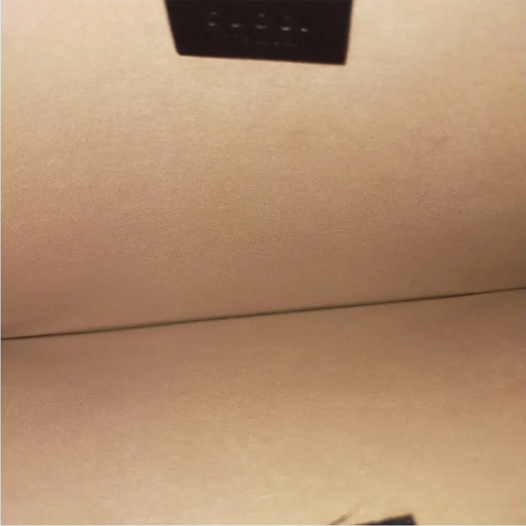 Gucci Black Leather Egg Pouch Clutch with UFO Design - Image 8